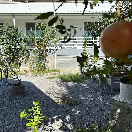 Airport Blue Eye House Ideal For Air Travellers 5 Km From Airport